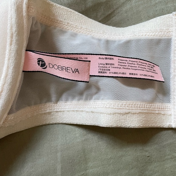 Dobreva front clasp white lace push up bra - Picture 10 of 11